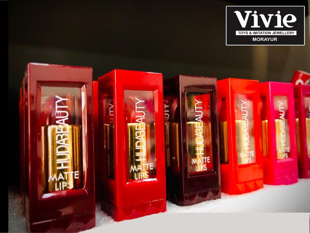 Vivie imitation Jewellery